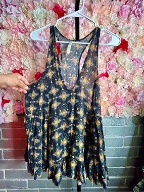 Free People Navy Blue Gold Boho Print Swing Tank Top Size Medium Racerback Flowy